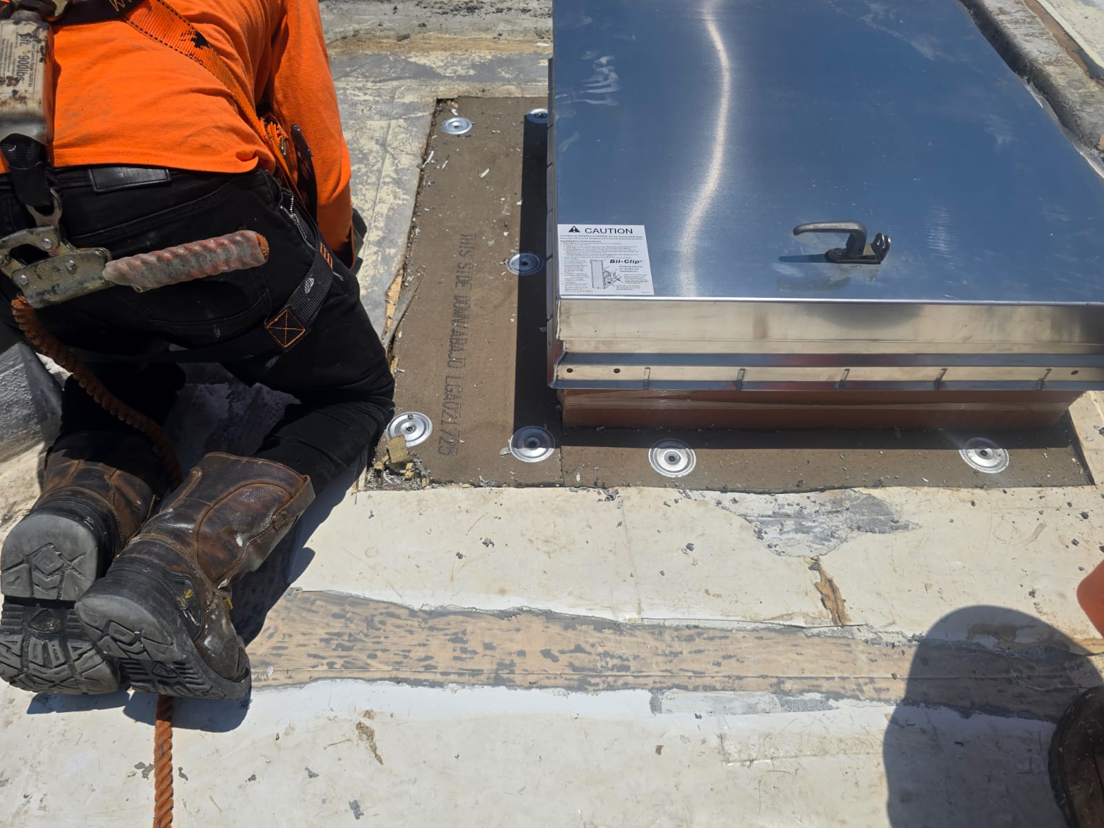 Commercial TPO Substrate & Roof Hatch Flashing Prep