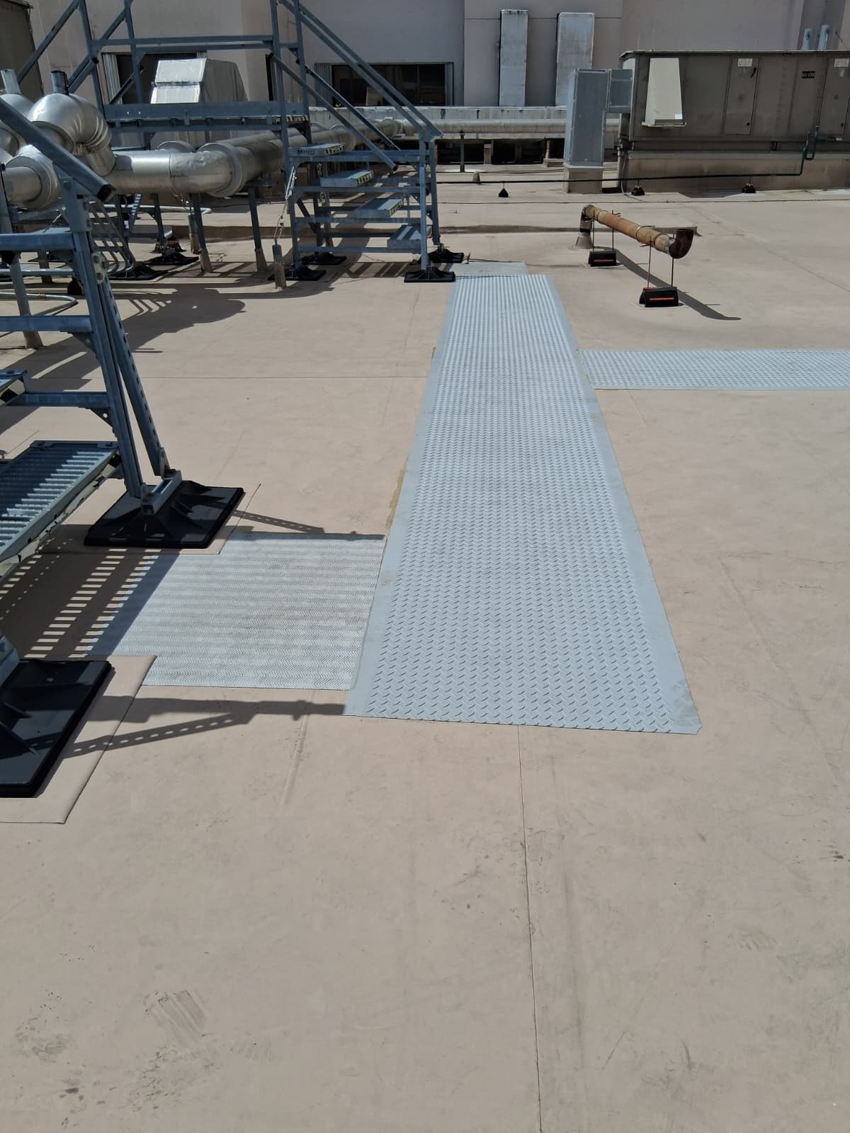 Commercial Multi-Unit TPO Rooftop & Mechanical Equipment System