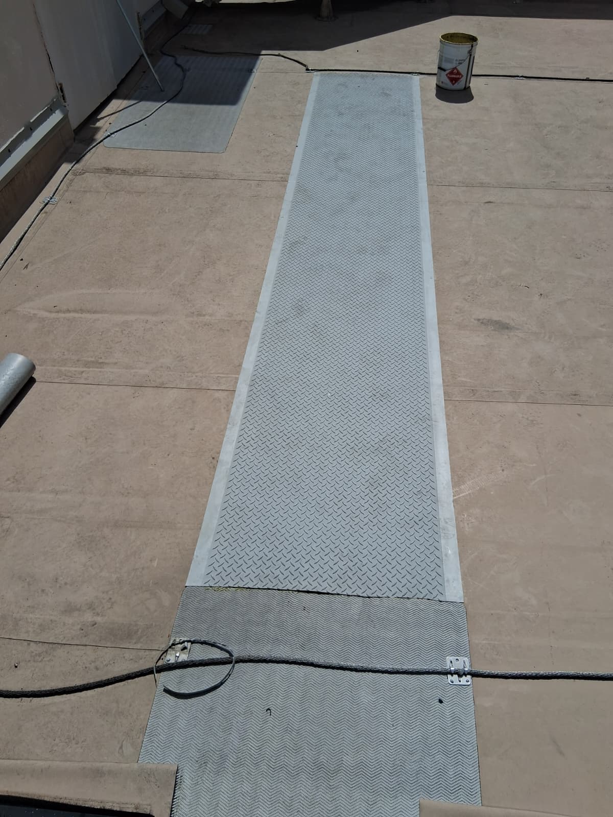 Commercial High-Rise Rooftop Walkway & HVAC Layout