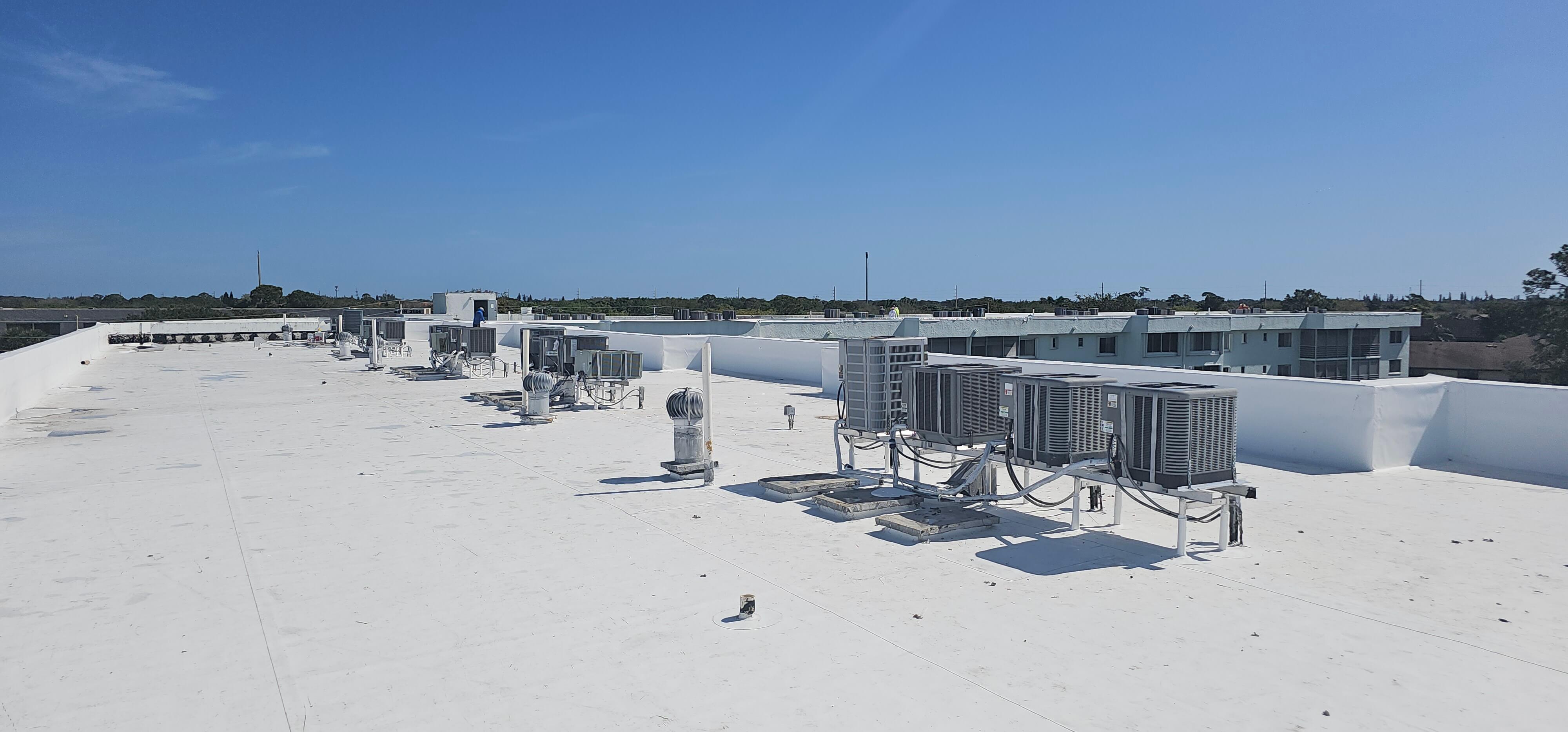 flat tpo commercial roof complete in fort lauderdale